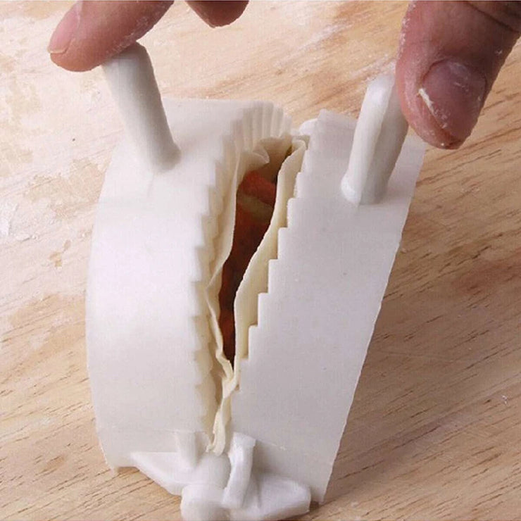 3-Piece Dumpling Maker Set – Plastic Mold & Clip Tool